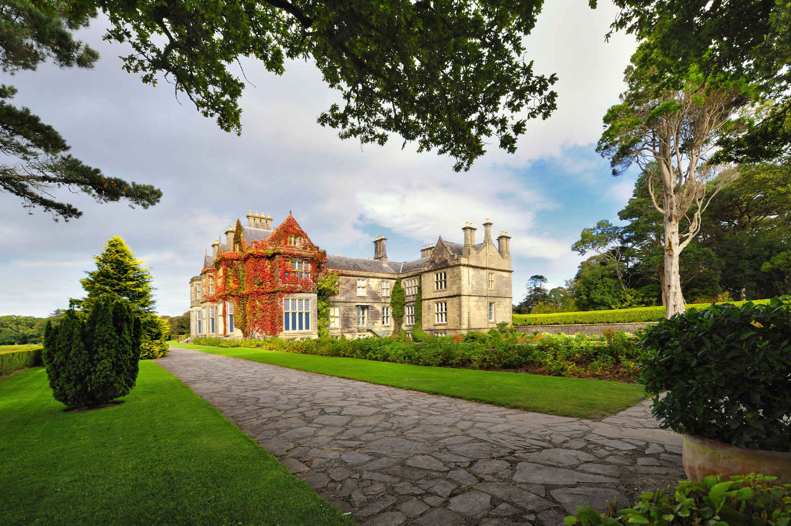 Autotour - L'Irlande de manoirs en châteaux