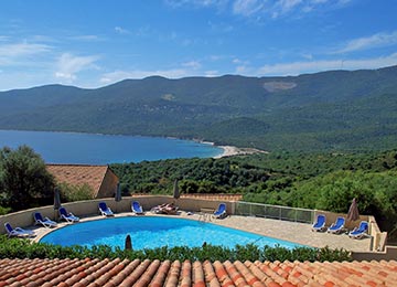 SERRA DI FERRO / PORTO POLLO RESIDENCE ALBA ROSSA