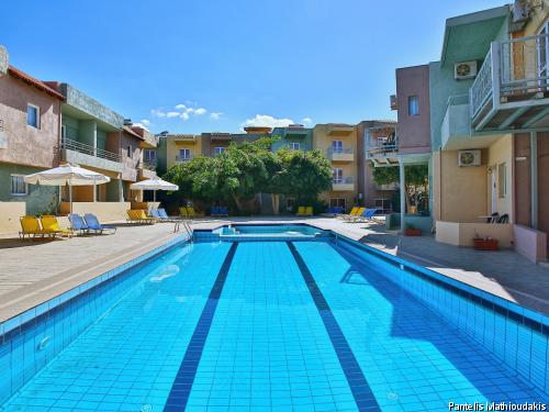 Hôtel Cosman Aparthotel ***