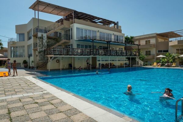 Hôtel Kavros Beach ***