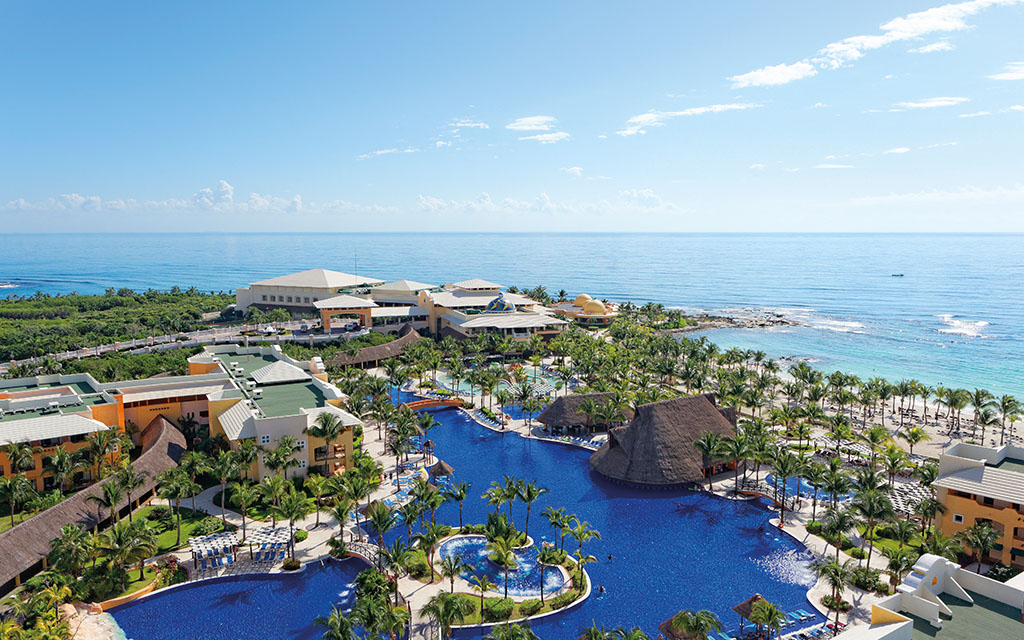 Barcelo Maya Palace