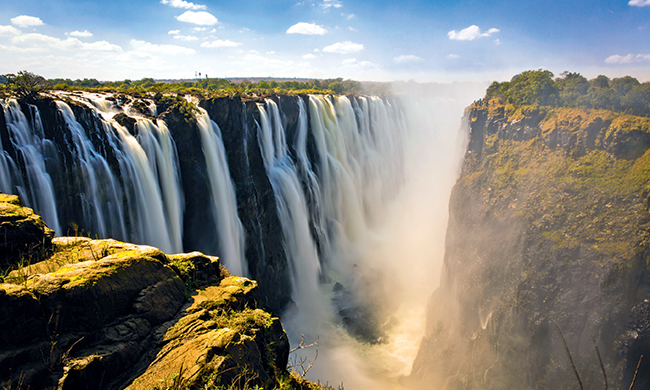 Autotour DU CAP AUX PARCS D'AFRIQUE DU SUD & CHUTES VICTORIA en RDV sur place
