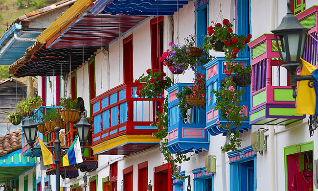 Autotour PANORAMAS SUR LA COLOMBIE & CAFÉ en RDV sur place