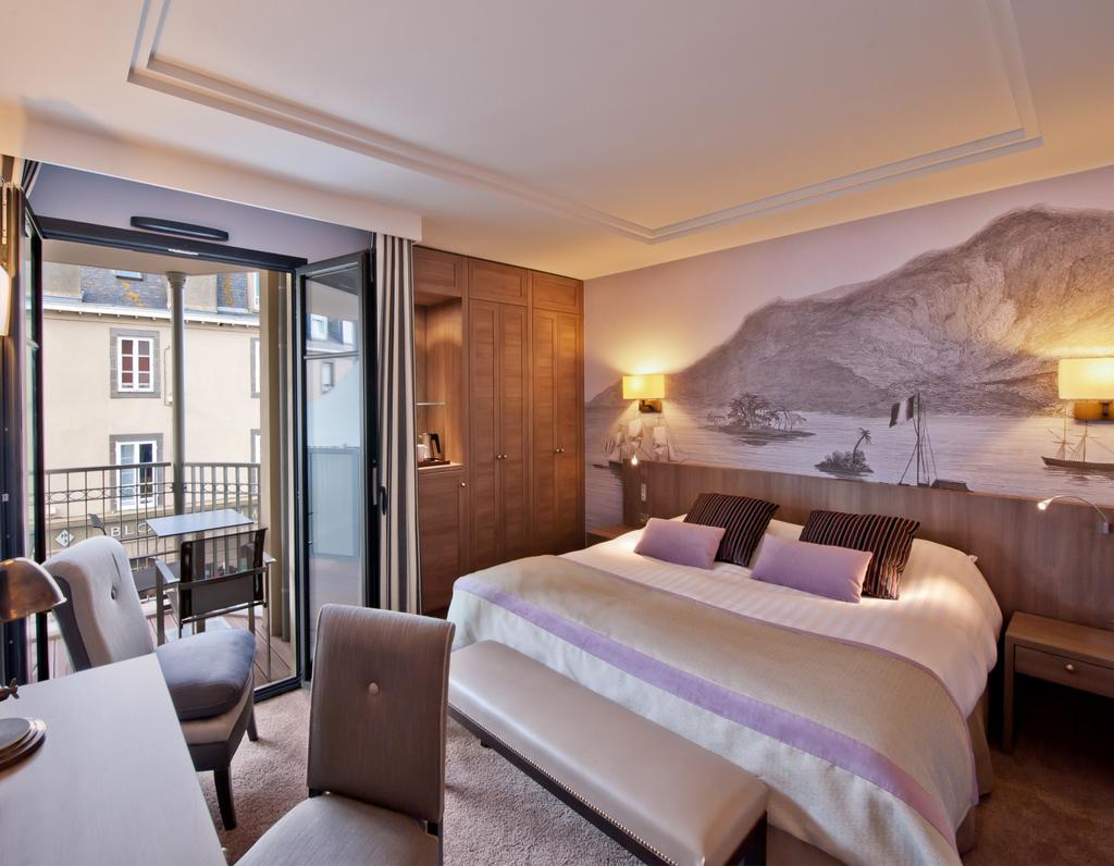 SAINT-MALO : HÔTEL LE NOUVEAU MONDE 4*