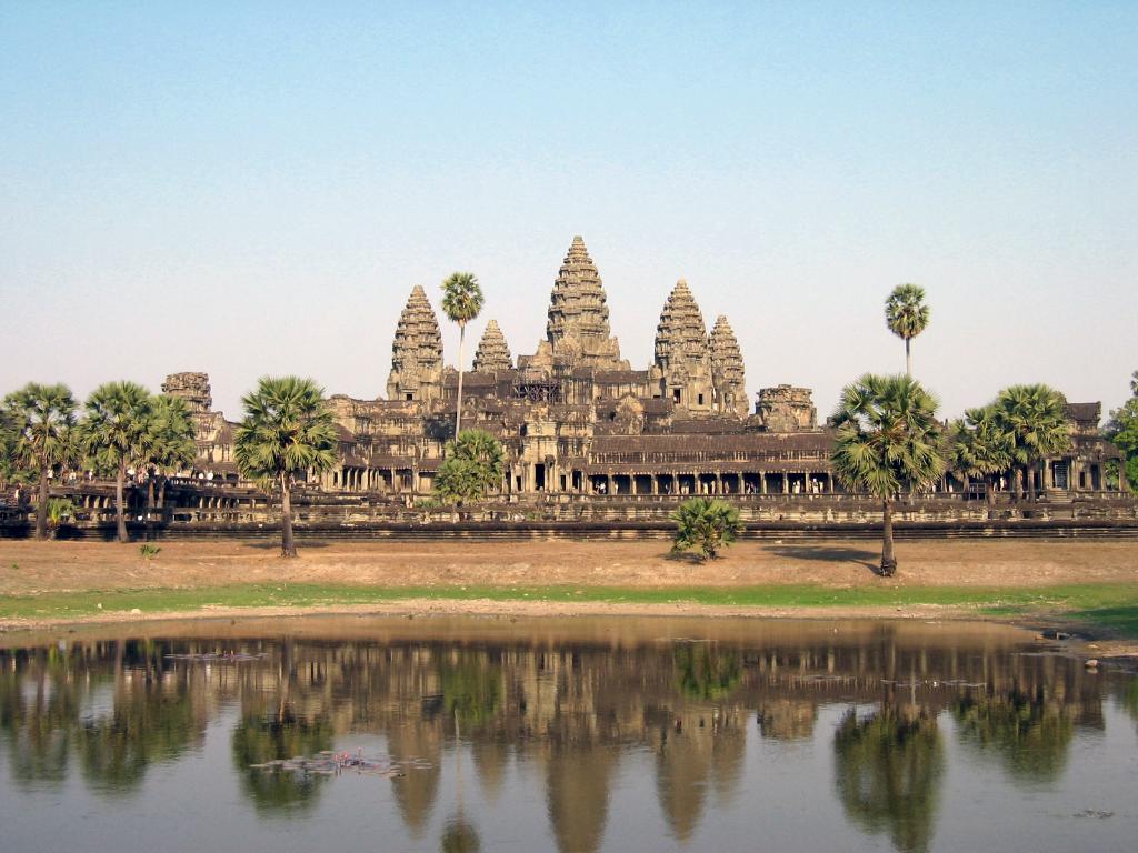 Birmanie, terre spirituelle - extension au Cambodge, à Angkor