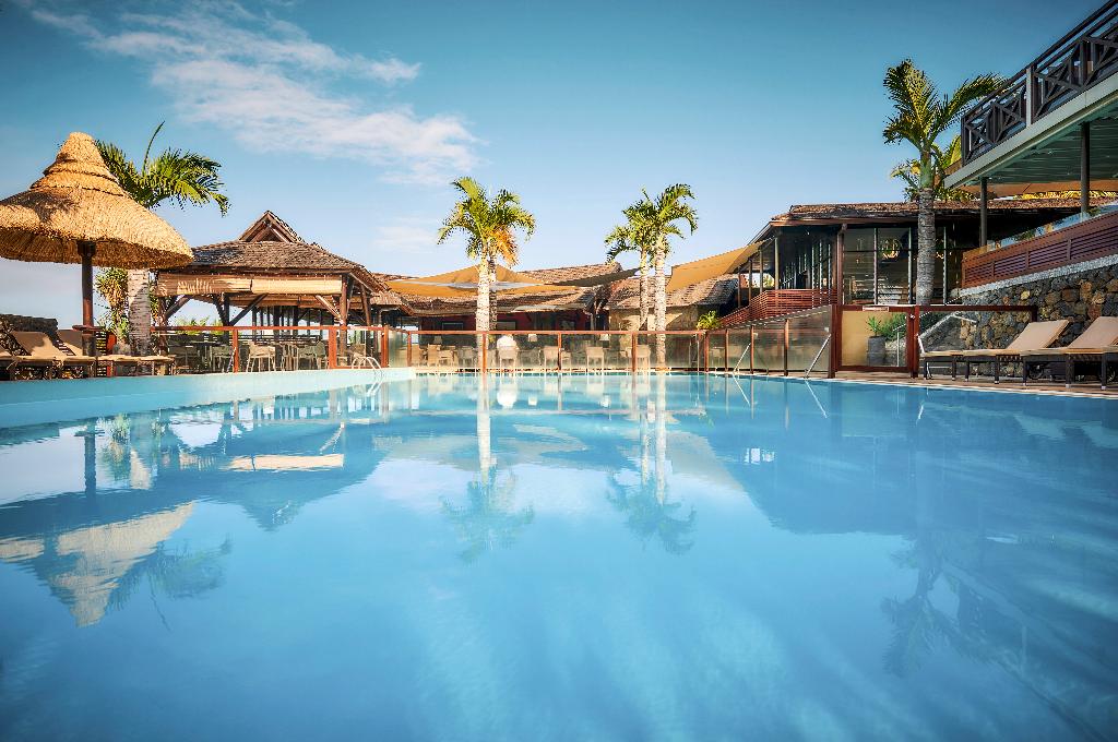 Iloha Seaview Hotel