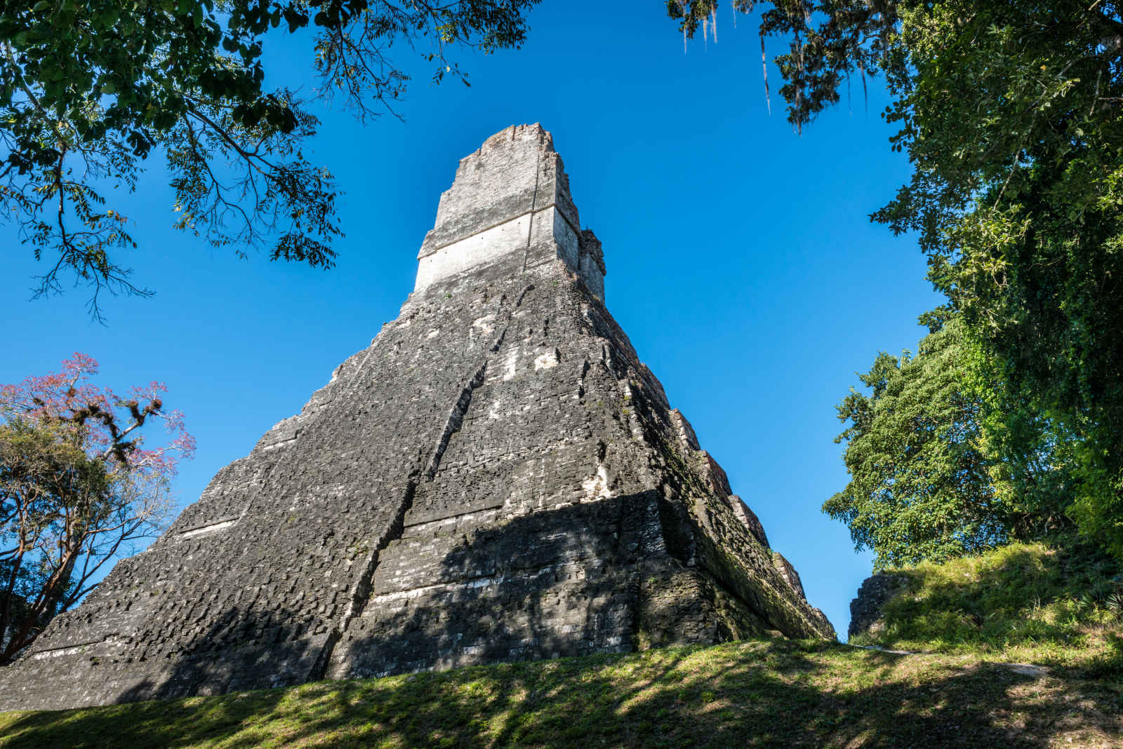 Mayas d'hier et d'aujourd'hui en privé