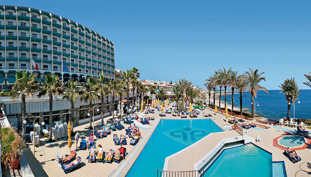 Qawra Palace 4*