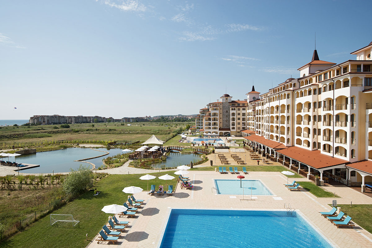 Hôtel Sunrise All Suites