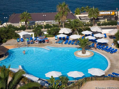 Hôtel Dolmen Resort & Spa ****