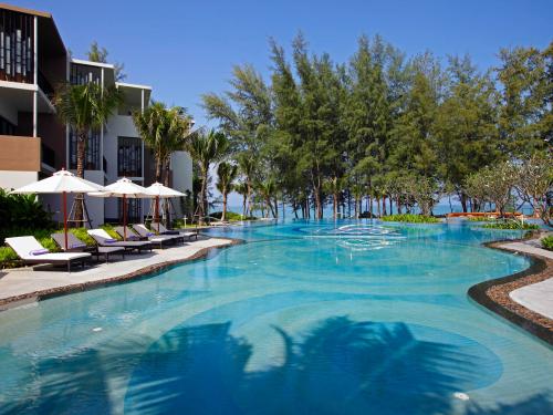 Hôtel Holiday Inn Phuket Mai Khao Beach Resort ****