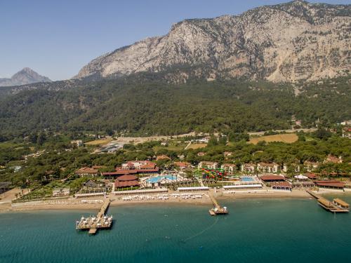 Hôtel Crystal Flora Beach Resort *****