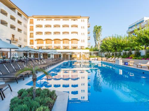 Hôtel Theartemis Palace ****