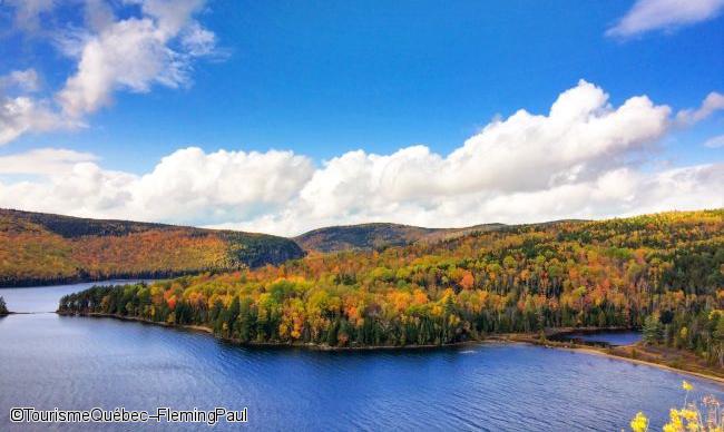 Circuit Canada Est - Sentiers, lacs et forêts - 42 personnes maximum