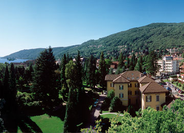BAVENO LAC MAJEUR CARL AND DO