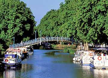 Photo Location Perier Voyages