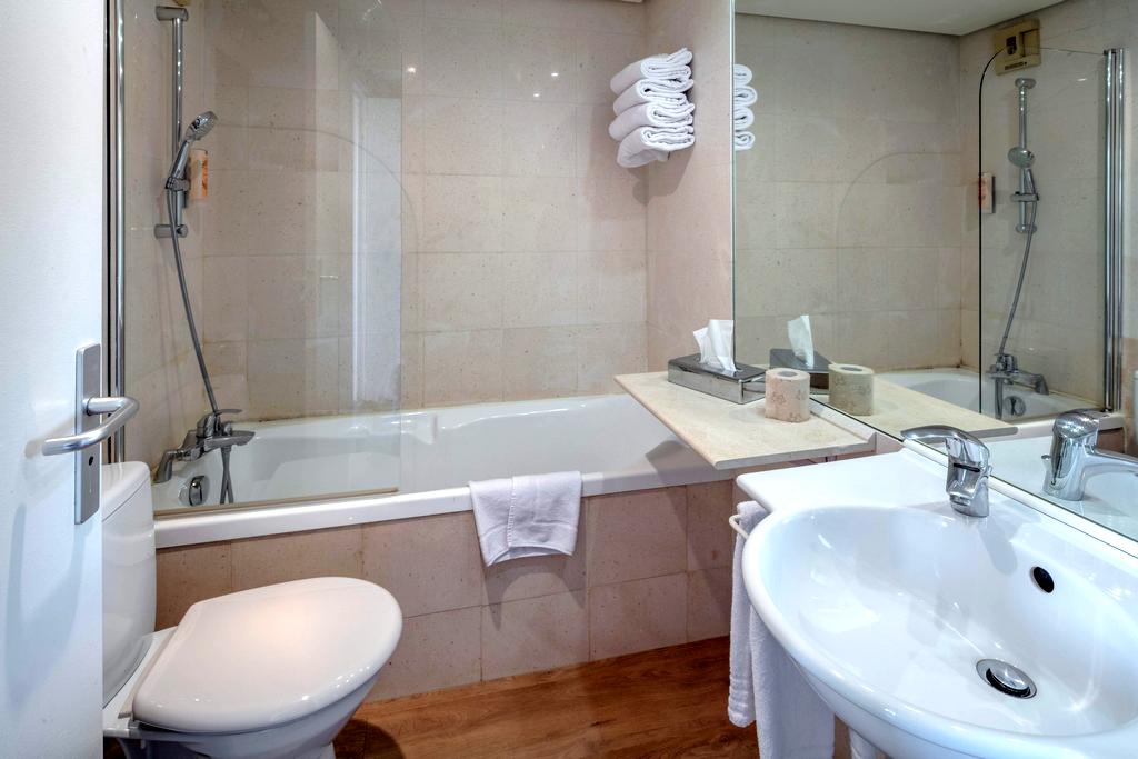 Garrigae Le Manoir De Beauvoir 3*