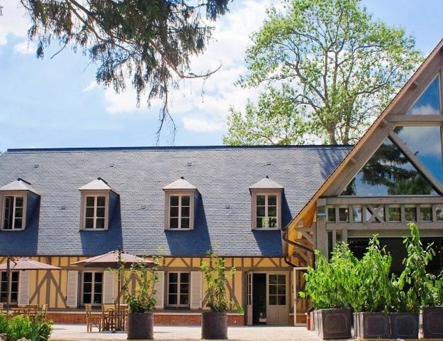 Le Grand Cerf Hôtel & Spa 3*