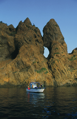 La réserve de Girolata est un leiu obligatoire de promenade par la mer.