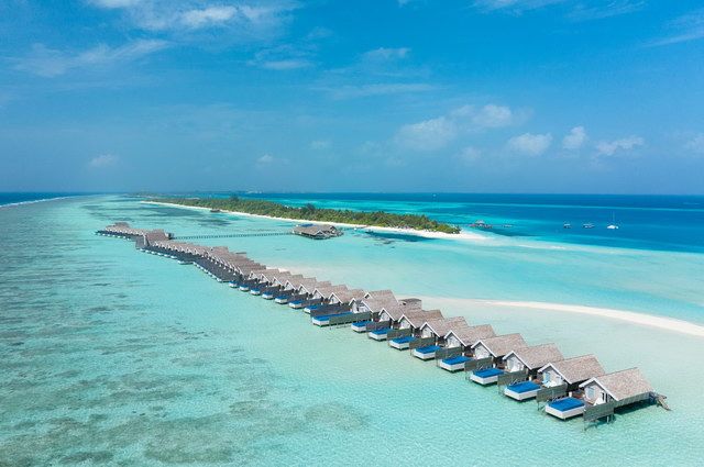 Séjour Vol + Hôtel LUX* South Ari Atoll Resort and Villas Maldives 5*