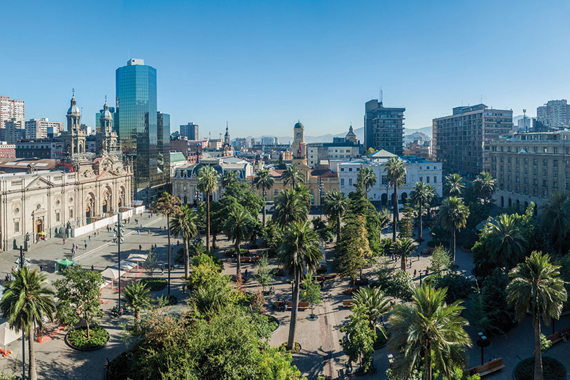 (Image)-image-chili-santiago-plaza-armas-42-fo_95144197.jpg