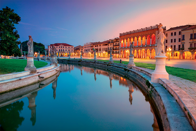 (Image) image Italie Padoue place Prato della Valle 86 as_206696379