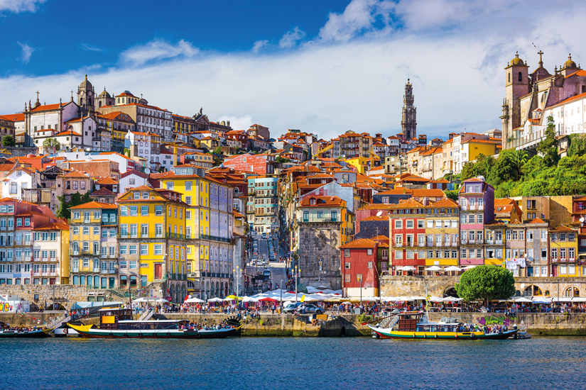 (Image) image Portugal porto skyline vieille ville fleuve douro 30 fo_79650880