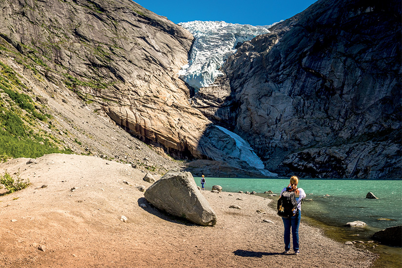 (Image) image Norvege Briksdal Glacier as_163845195
