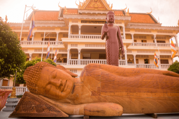 Circuit Lotus du Cambodge et Plage à Koh Russey