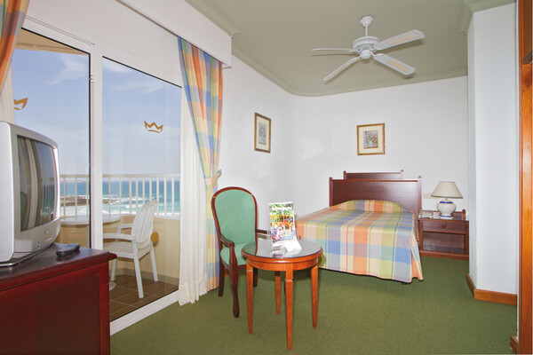 Hôtel Riu Oliva Beach Resort ***