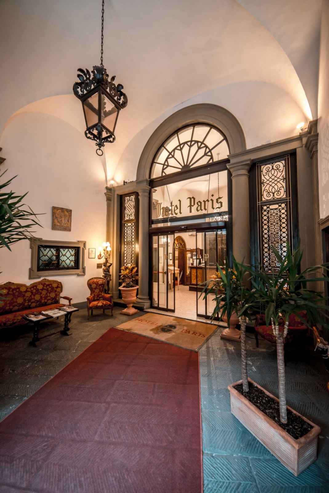 Hotel Paris