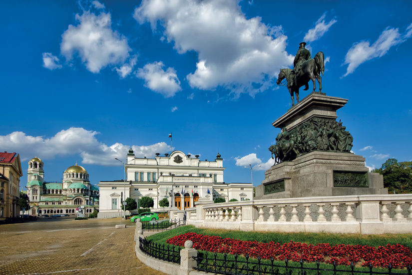 (Image) image Bulgarie sofia place parlement place 42 fo_89451528